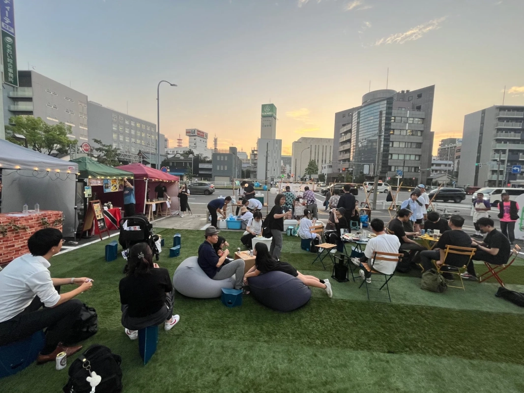 屋外イベントの夜景