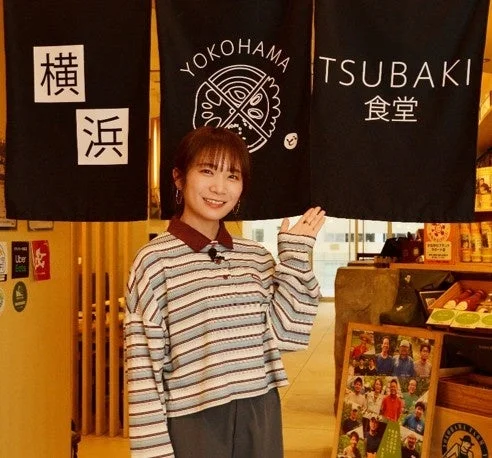 TSUBAKI食堂の女性