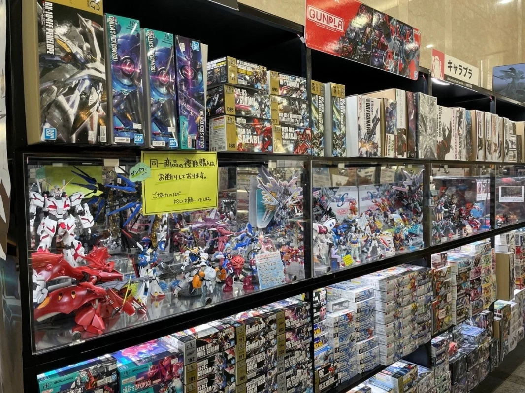 プラモデルフロアの様子