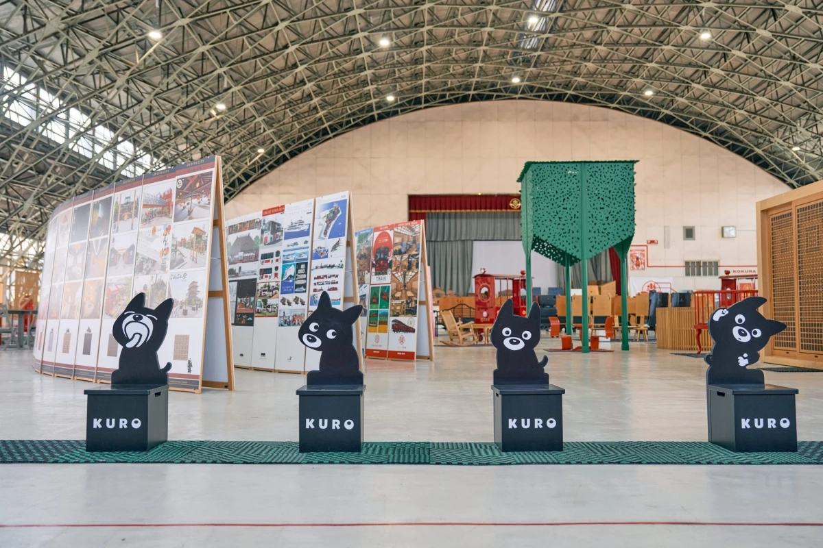 キャラクターオブジェと展示