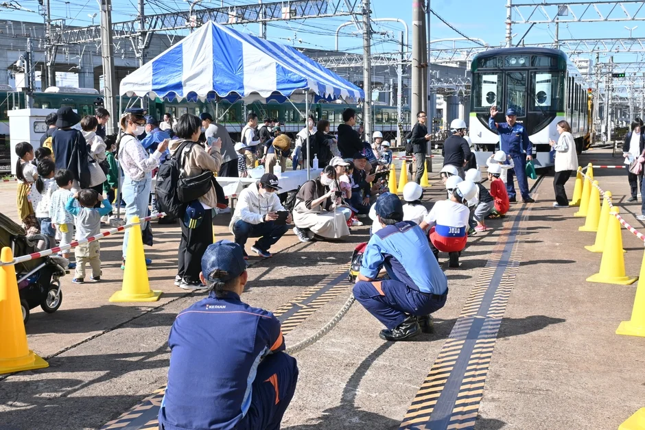 電車との綱引き大会