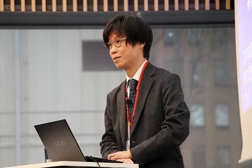 男性のプレゼンテーション