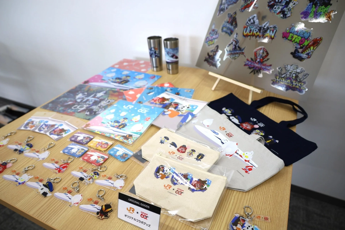 オリジナルコラボグッズ