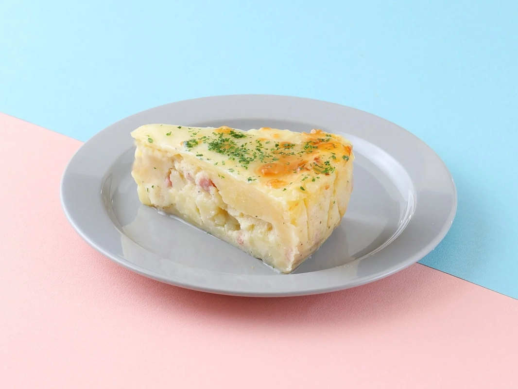 ポテトのチーズ焼き（3種のチーズ入り）