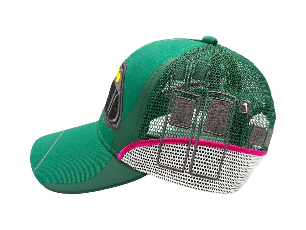 窓と号車表記の刺繍