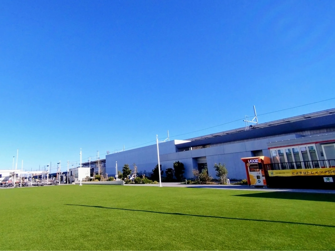 とよすなうみかぜ広場の風景