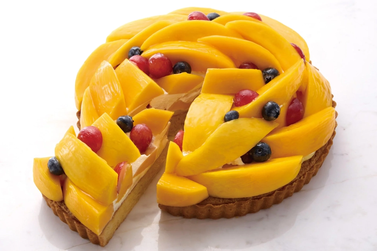 マンゴーと葡萄のタルト