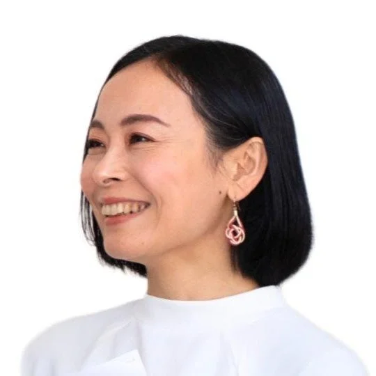関 友美 氏