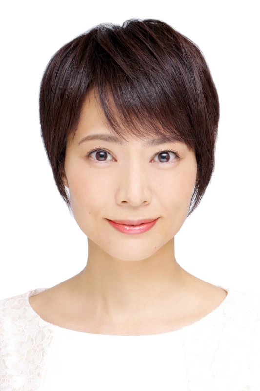 優しく微笑む村井美樹氏