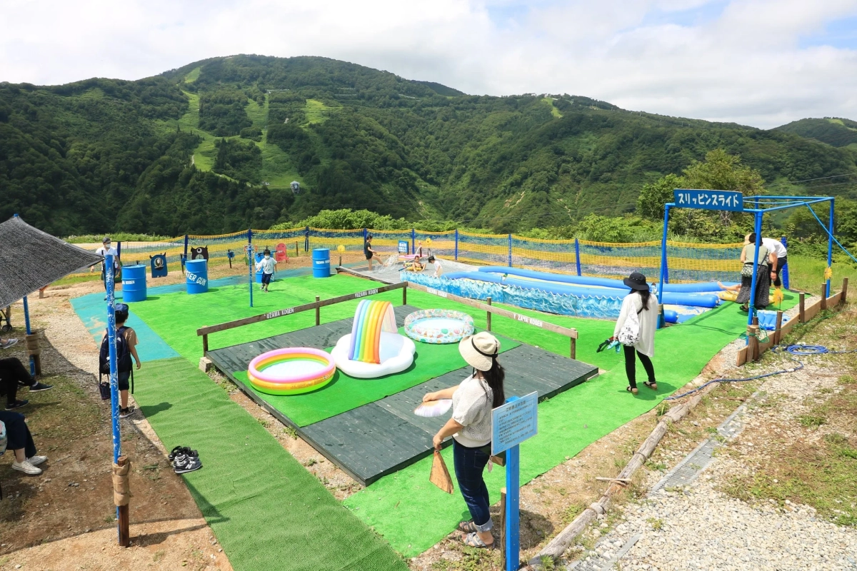 水遊び広場「水ASOBI」