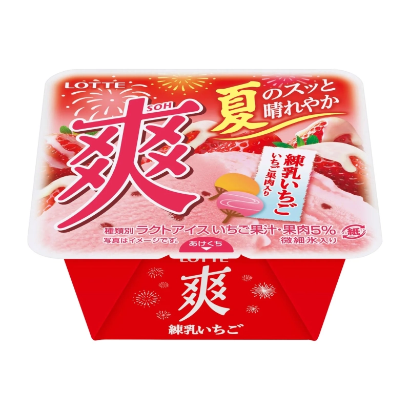 ロッテ「爽 練乳いちご」のパッケージ画像です。夏らしい花火のデザインで、いちご果肉と微細氷が入ったラクトアイスであることが示されています。涼しげなデザートです。
