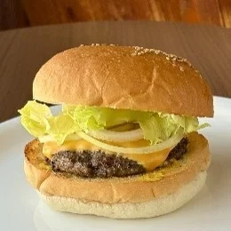 キッチンカーのハンバーガー