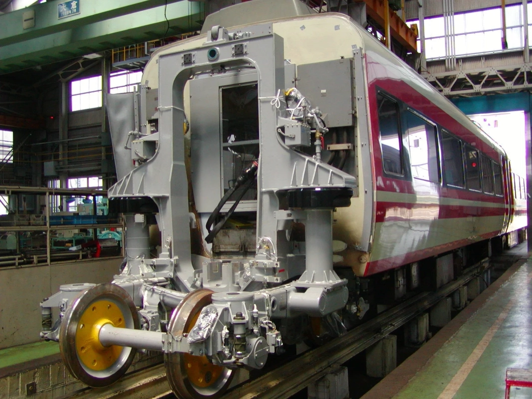 鉄道車両台車整備