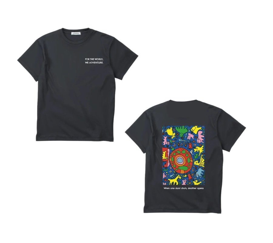 クルーネックTシャツ