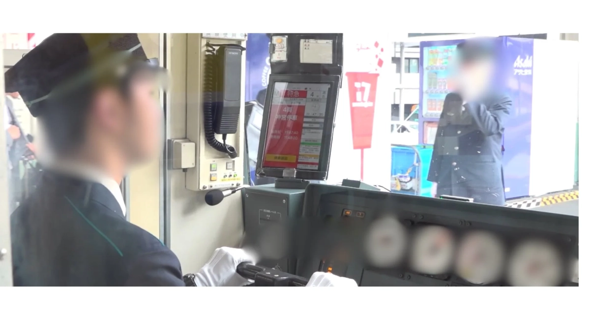 電車の運転席から見た風景