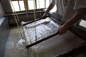 和紙漉き