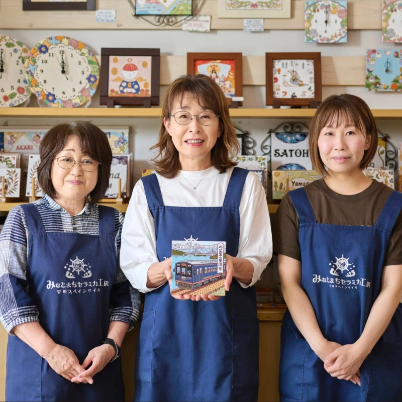 みなとまちセラミカ工房の女性たち