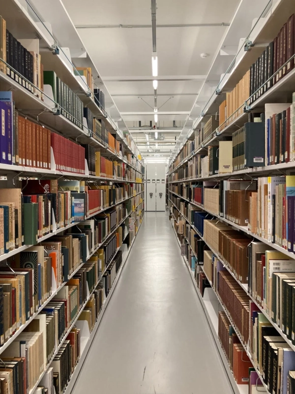 図書収蔵庫
